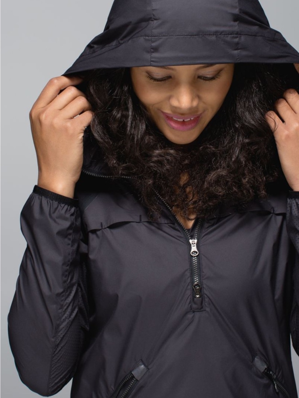 Lululemon Miss Misty Women's Black Lightweight Rain Jacket- Size 8